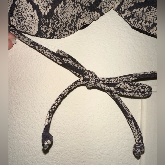 NWT Andie snakeskin string bikini top XS - Picture 12 of 12